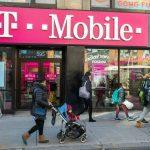 87-year-old retail grocery giant lays off 100s in store closings