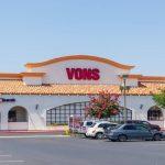 Fast-food burger pioneer chain shutters its final drive-thru